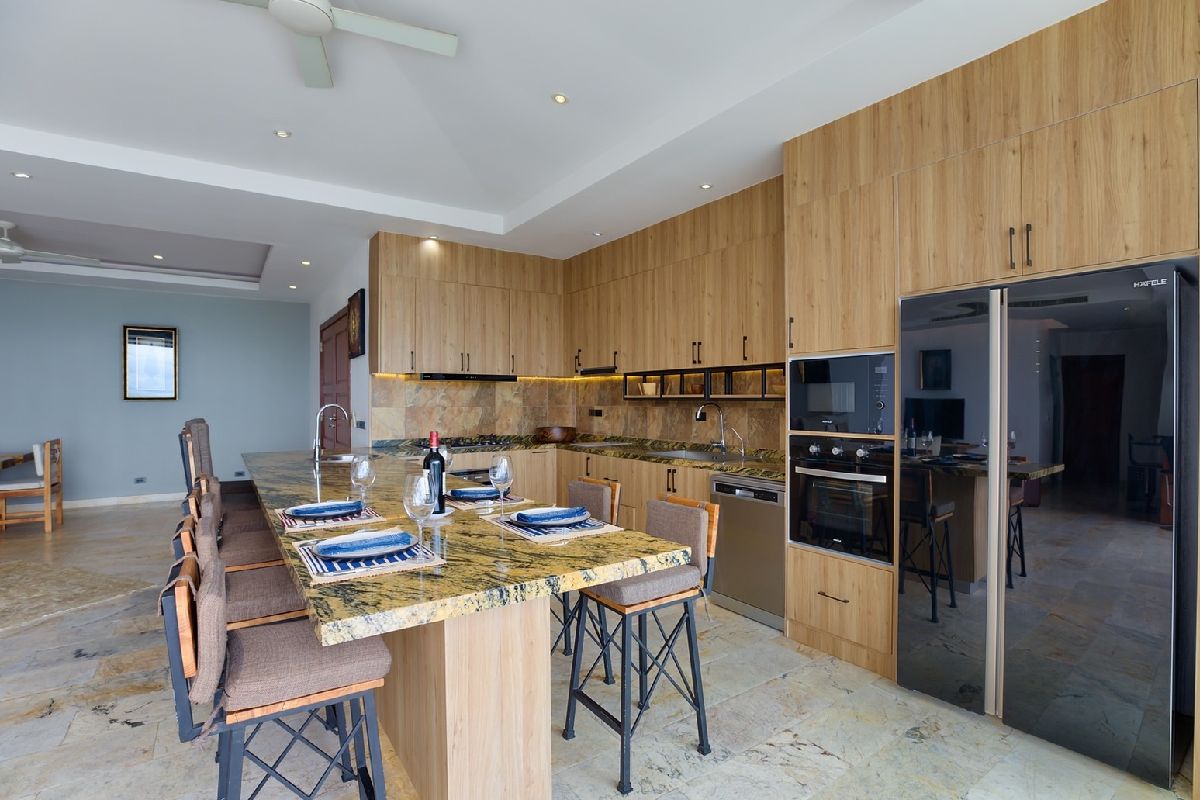 Baan Saitaraฺ - 5 Bedroom Villa With Sea View And Private Pool